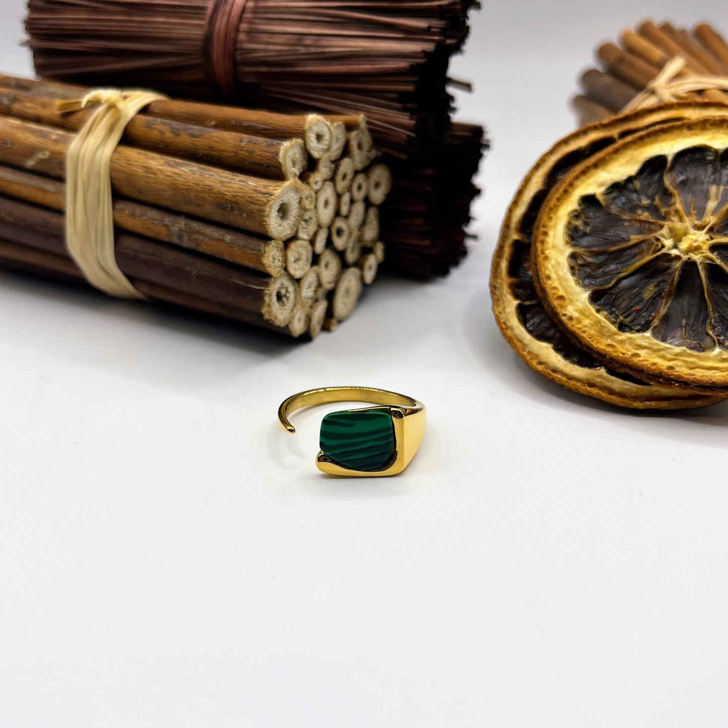 Emerald Wave - Temple Jewelry