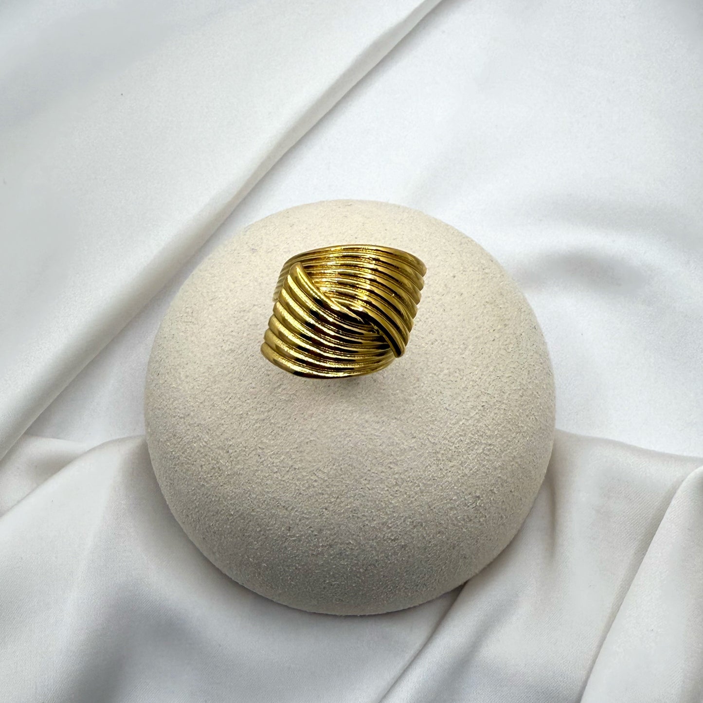 Swirl Ring