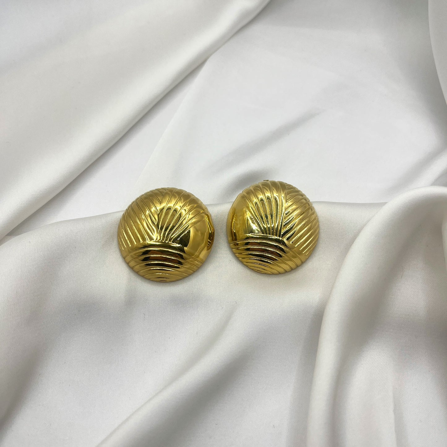 Gili Gold Shells