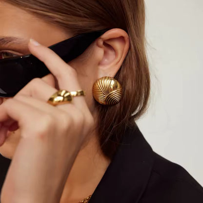 Gili Gold Shells